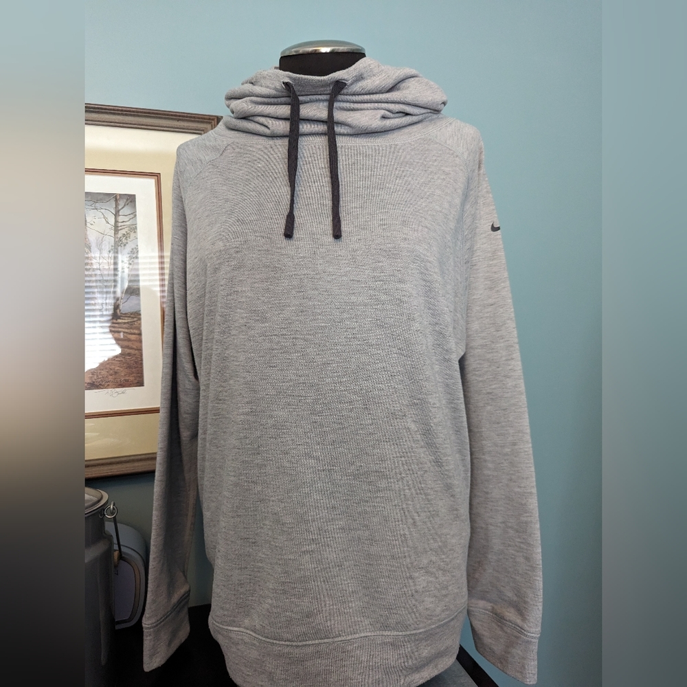 Nike dri-fit cowl neck sweatshirt, size medium, gray